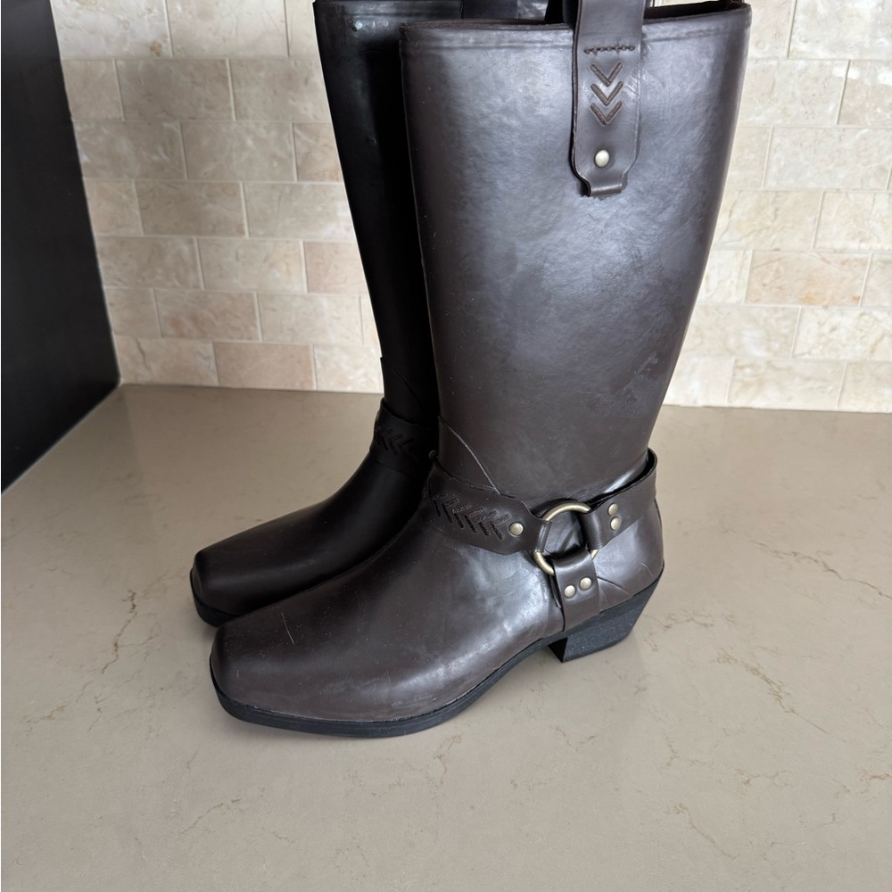 New Bogs Dakota Rain-boot Coffee Size 8